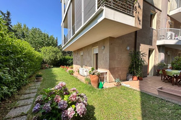 appartamento in vendita a Pesaro in zona Mare