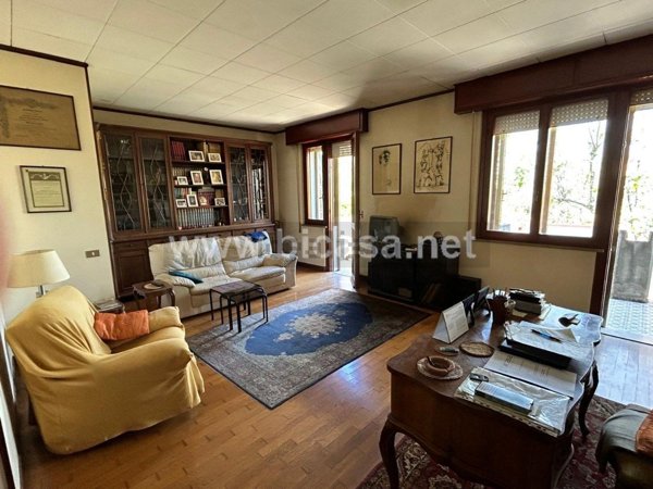 appartamento in vendita a Pesaro in zona Mare