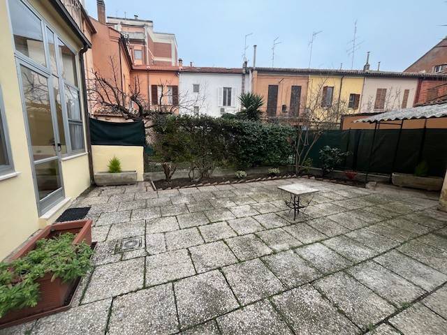 appartamento in vendita a Pesaro in zona Mare