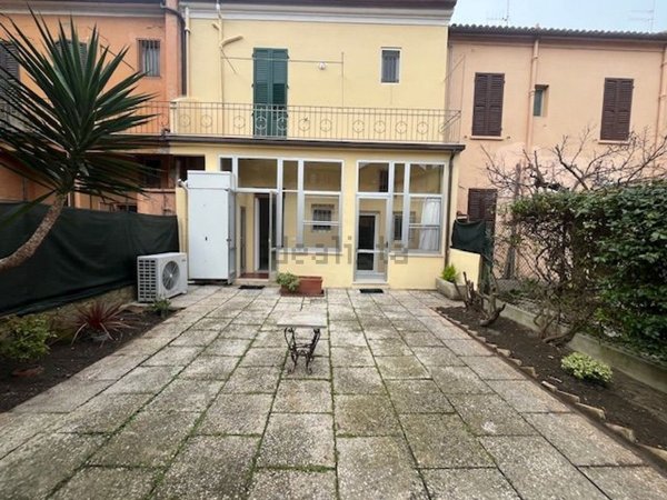appartamento in vendita a Pesaro in zona Mare