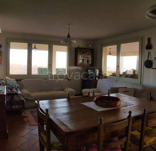 casa indipendente in vendita a Pesaro in zona Candelara