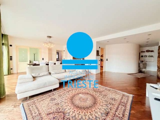 appartamento in vendita a Pesaro in zona Mare