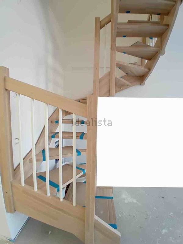 casa indipendente in vendita a Pesaro in zona Centro Città