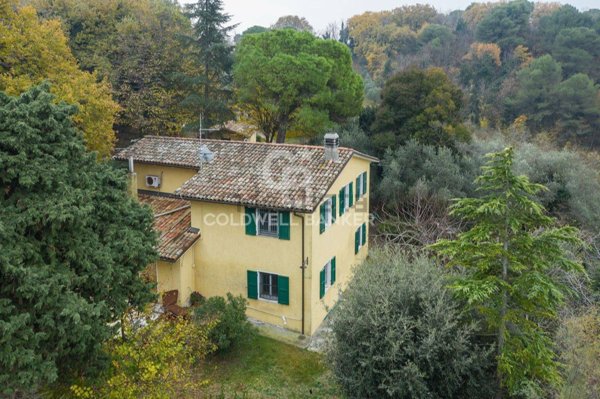 casa indipendente in vendita a Pesaro in zona San Bartolo