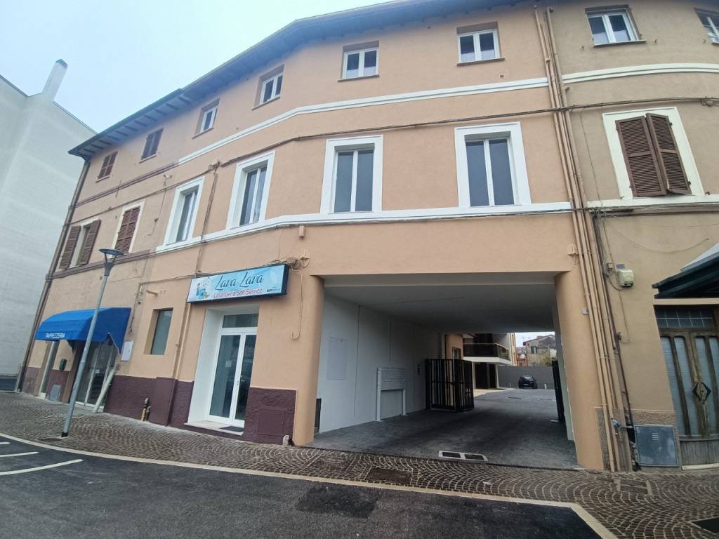 appartamento in vendita a Pesaro in zona Porto