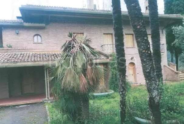 casa indipendente in vendita a Pesaro in zona Villa Fastiggi