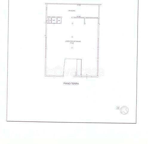 locale commerciale in vendita a Pesaro