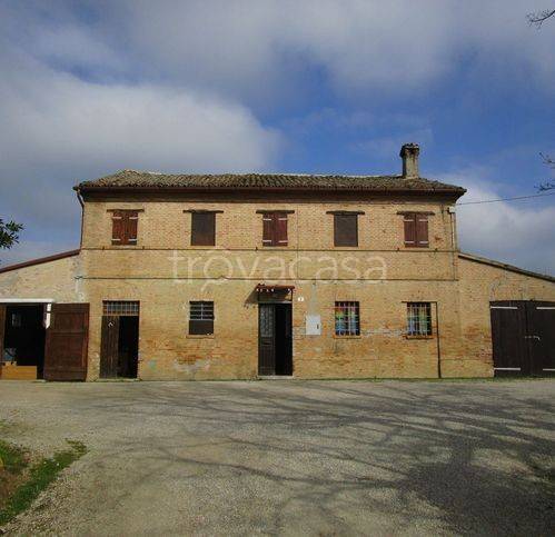 casa indipendente in vendita a Pesaro in zona Tre Ponti