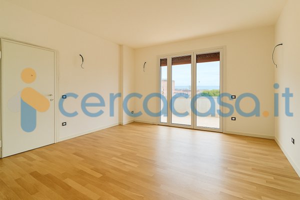 appartamento in vendita a Pesaro in zona Mare