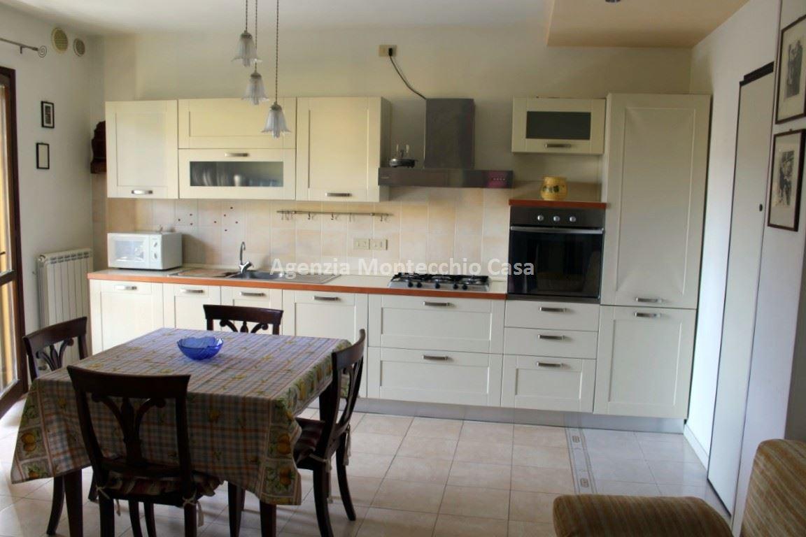 appartamento in vendita a Pesaro in zona Villa Betti