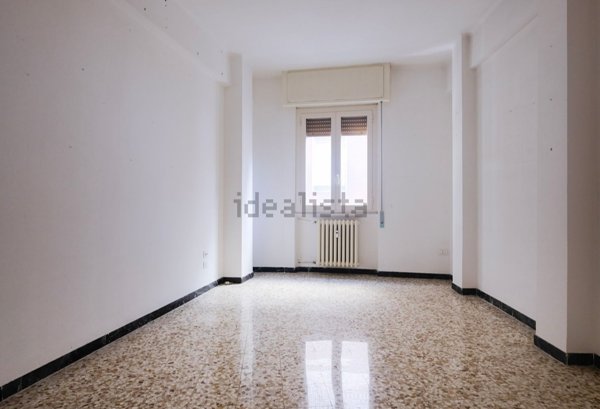 appartamento in vendita a Pesaro in zona Centro Città