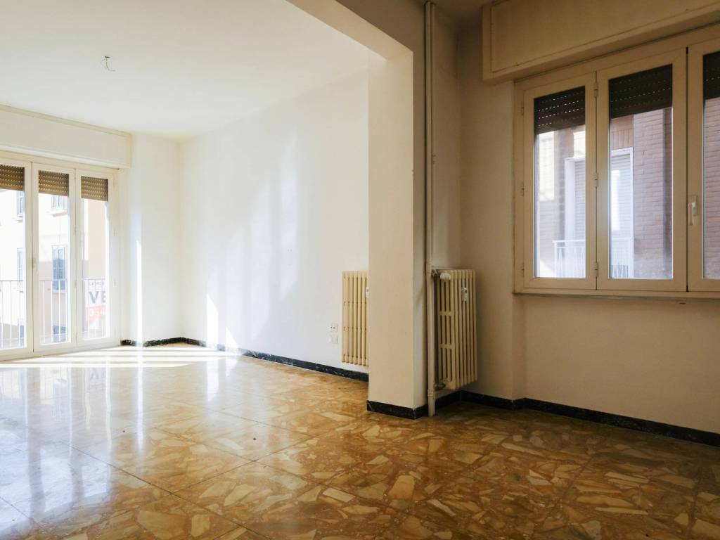 appartamento in vendita a Pesaro in zona Centro Città