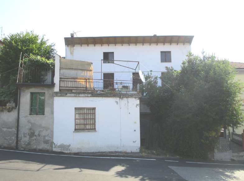 casa indipendente in vendita a Pesaro