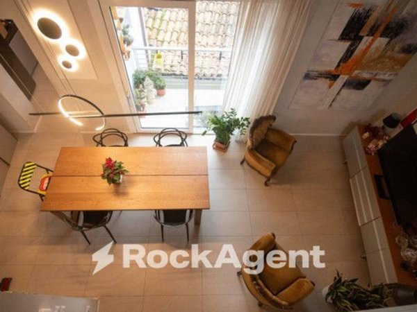 casa indipendente in vendita a Pesaro in zona Porto