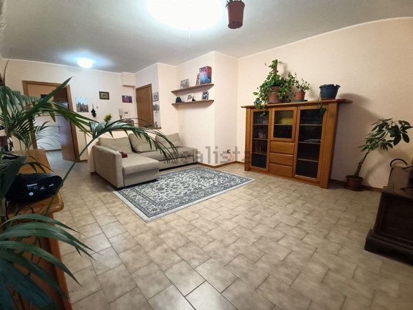 appartamento in vendita a Pesaro in zona Borgo Santa Maria