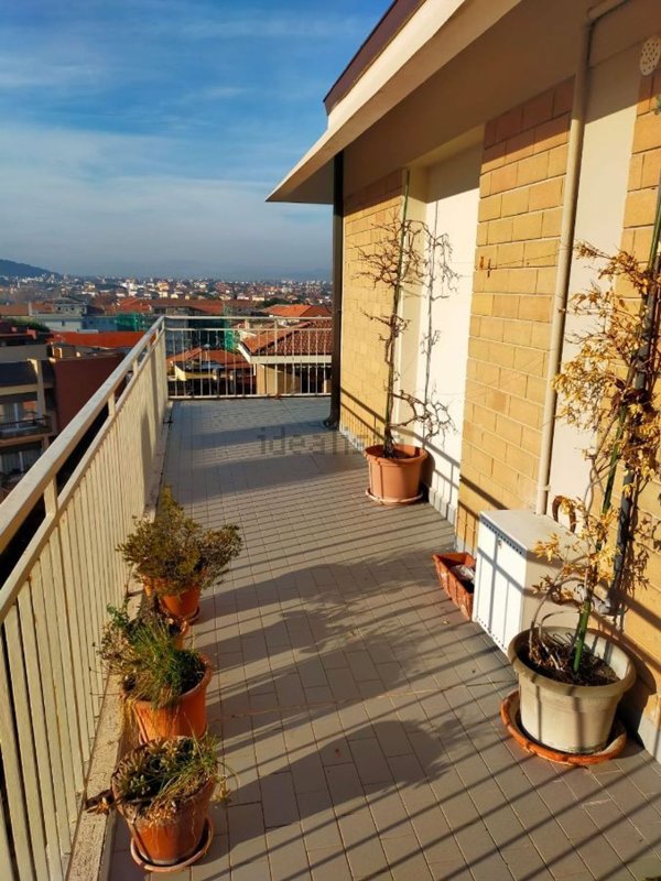 appartamento in vendita a Pesaro in zona Montegranaro