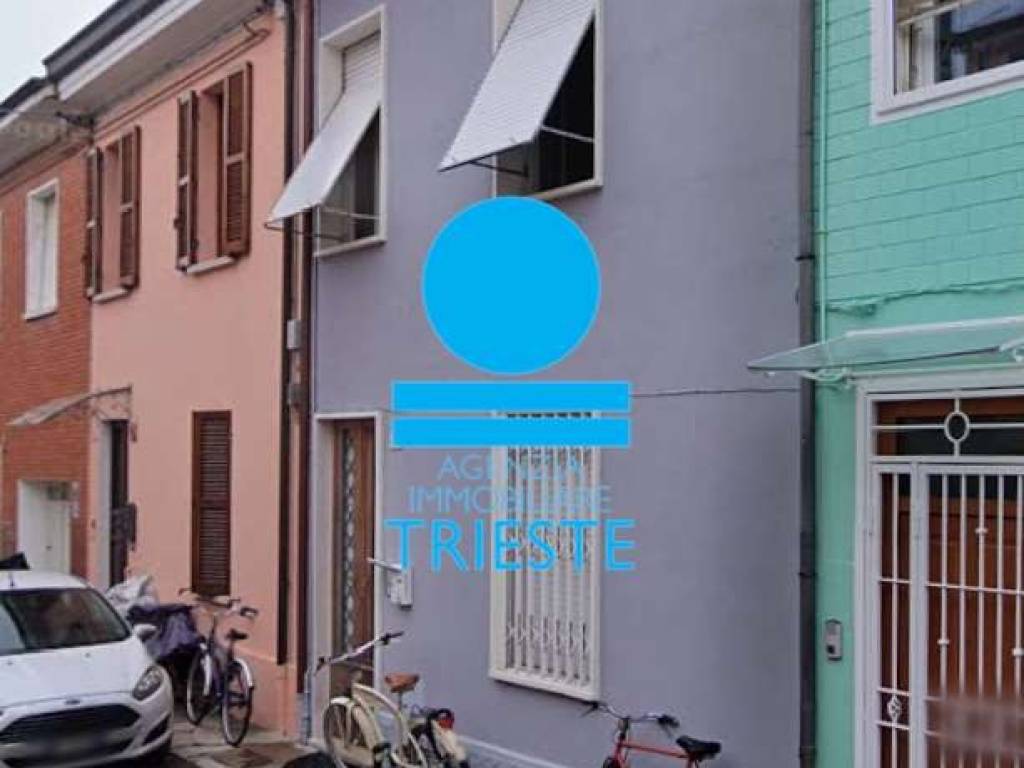 appartamento in vendita a Pesaro in zona Porto