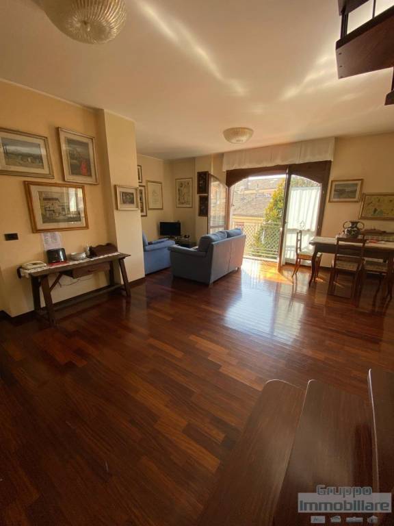 appartamento in vendita a Pesaro in zona Centro Città