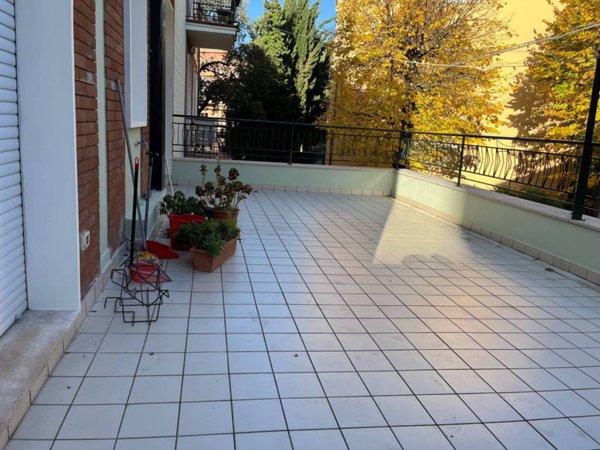 appartamento in vendita a Pesaro in zona Pantano