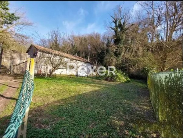 casa indipendente in vendita a Pesaro in zona Muraglia