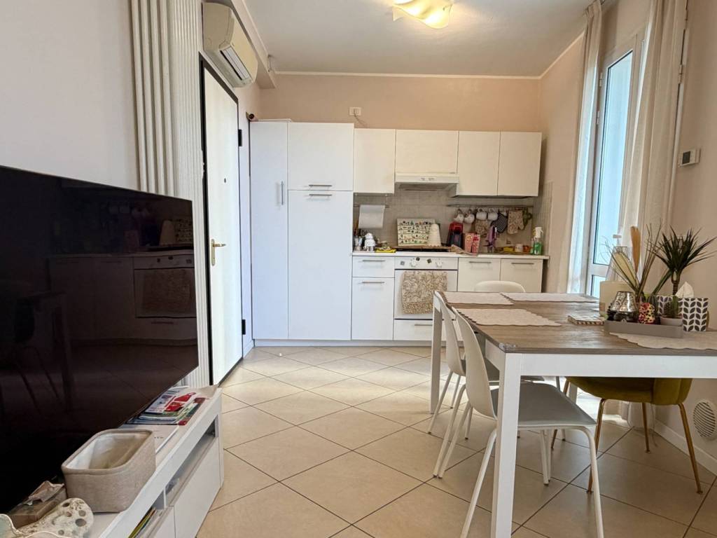 appartamento in vendita a Pesaro in zona Mare