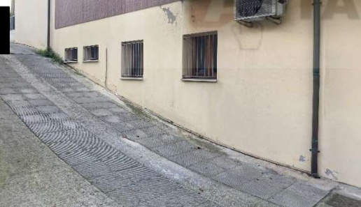 casa indipendente in vendita a Pesaro