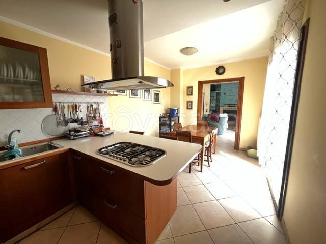 appartamento in vendita a Pesaro in zona Santa Veneranda