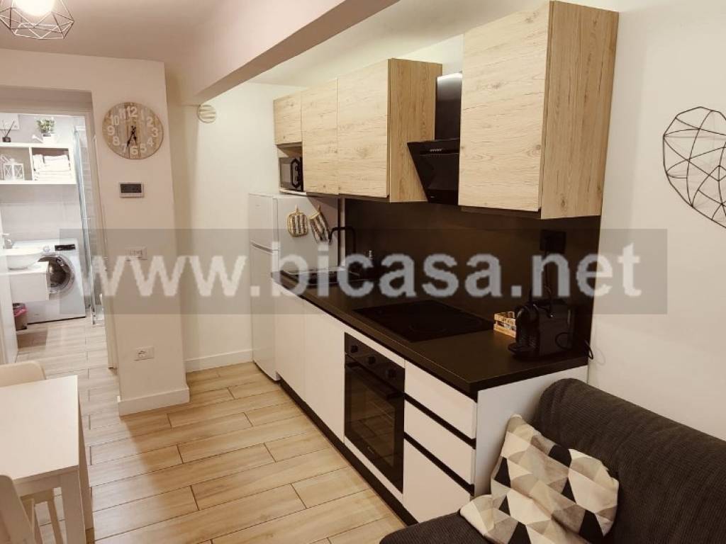 appartamento in vendita a Pesaro in zona Mare