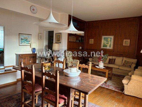appartamento in vendita a Pesaro in zona Mare