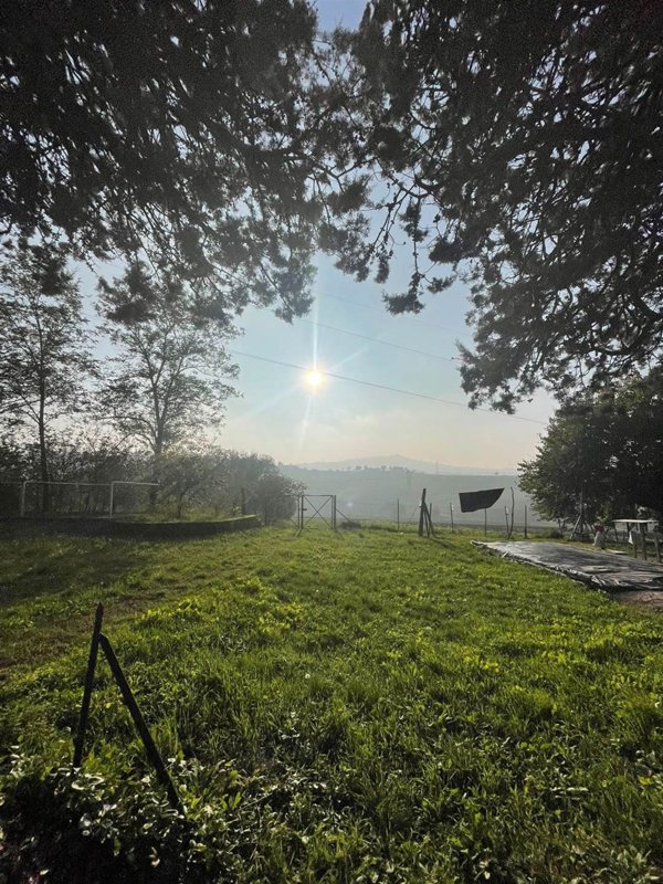 casa semindipendente in vendita a Pesaro in zona Cattabrighe