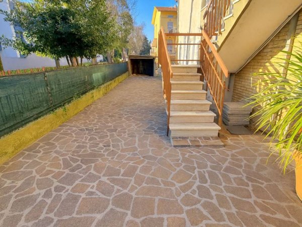 appartamento in vendita a Pesaro in zona Soria