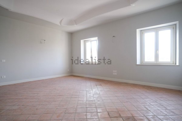 appartamento in vendita a Pesaro in zona Centro Città