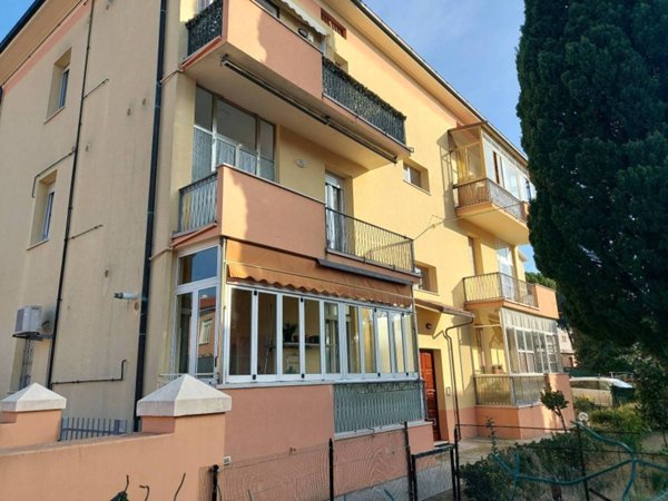 appartamento in vendita a Pesaro in zona Loreto