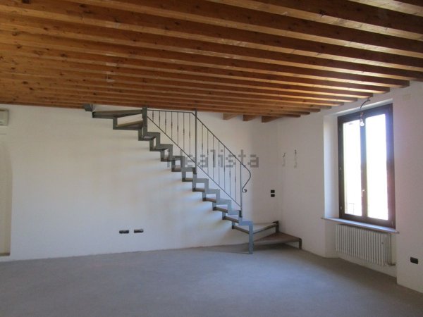 appartamento in vendita a Pesaro in zona Centro Città
