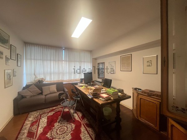 ufficio in vendita a Pesaro in zona Mare