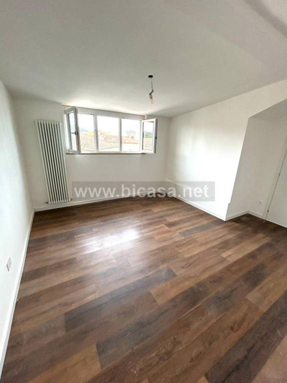 appartamento in vendita a Pesaro in zona Porto
