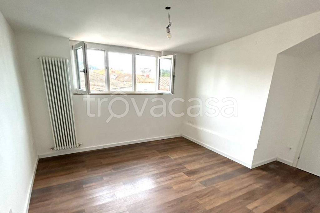 appartamento in vendita a Pesaro in zona Porto