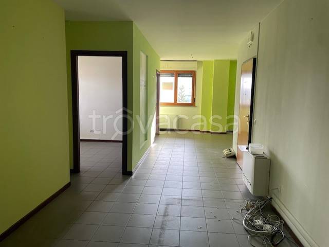 ufficio in vendita a Pesaro