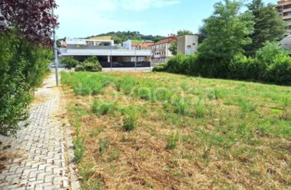 terreno agricolo in vendita a Pesaro in zona Vismara