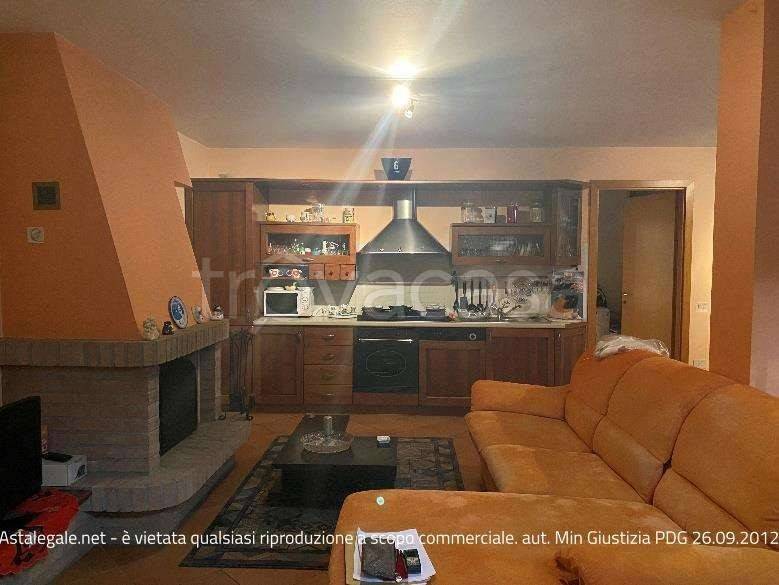 appartamento in vendita a Pesaro in zona Centro Città