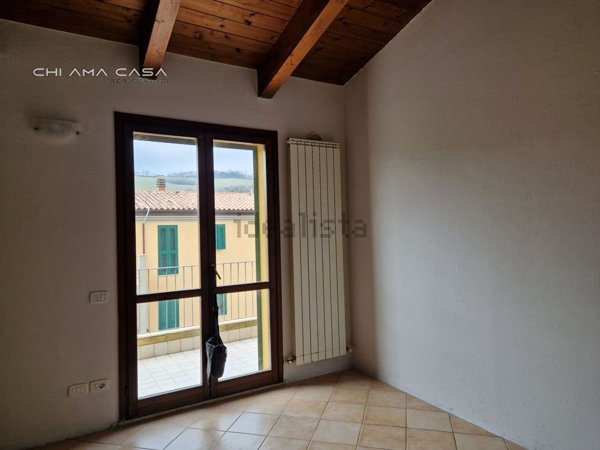 appartamento in vendita a Pesaro in zona Centro Città