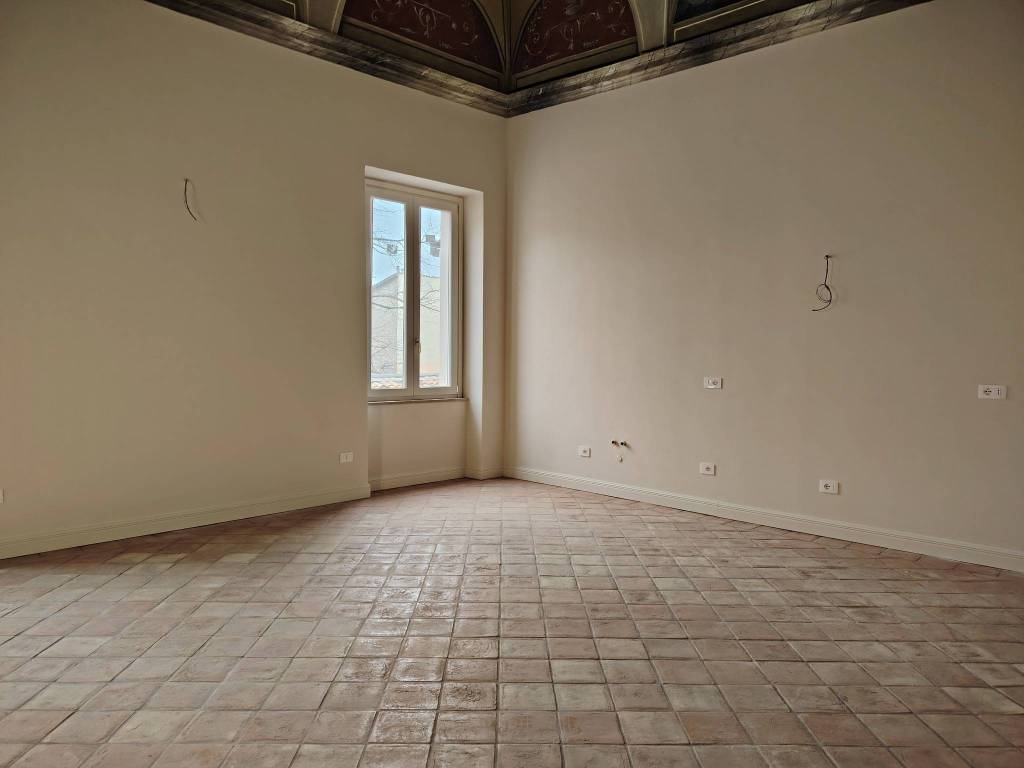 appartamento in vendita a Pesaro in zona Centro Città