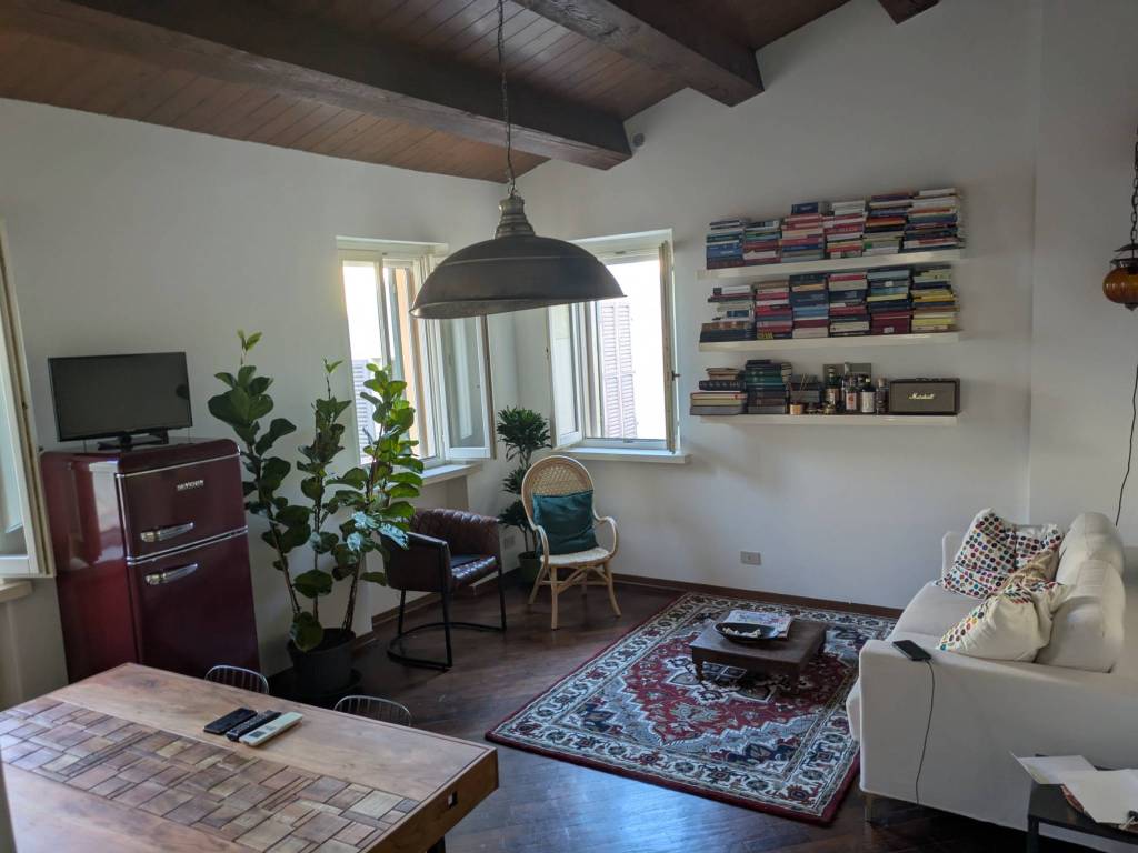 appartamento in vendita a Pesaro in zona Centro Città