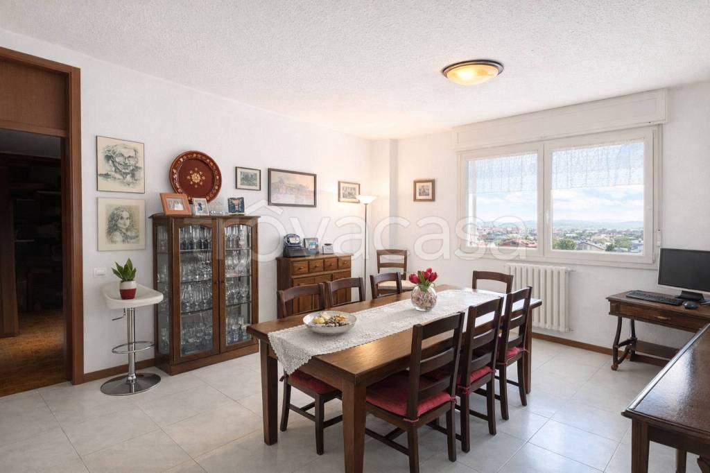 appartamento in vendita a Pesaro in zona Pantano