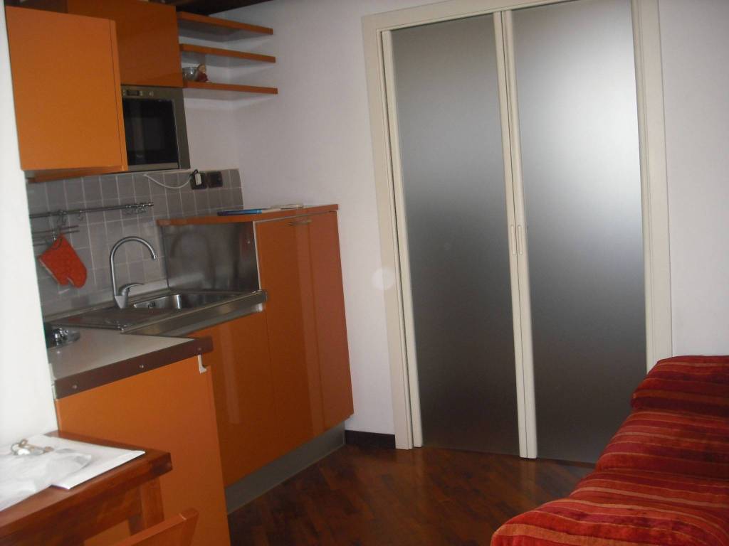 appartamento in vendita a Pesaro in zona Centro Città