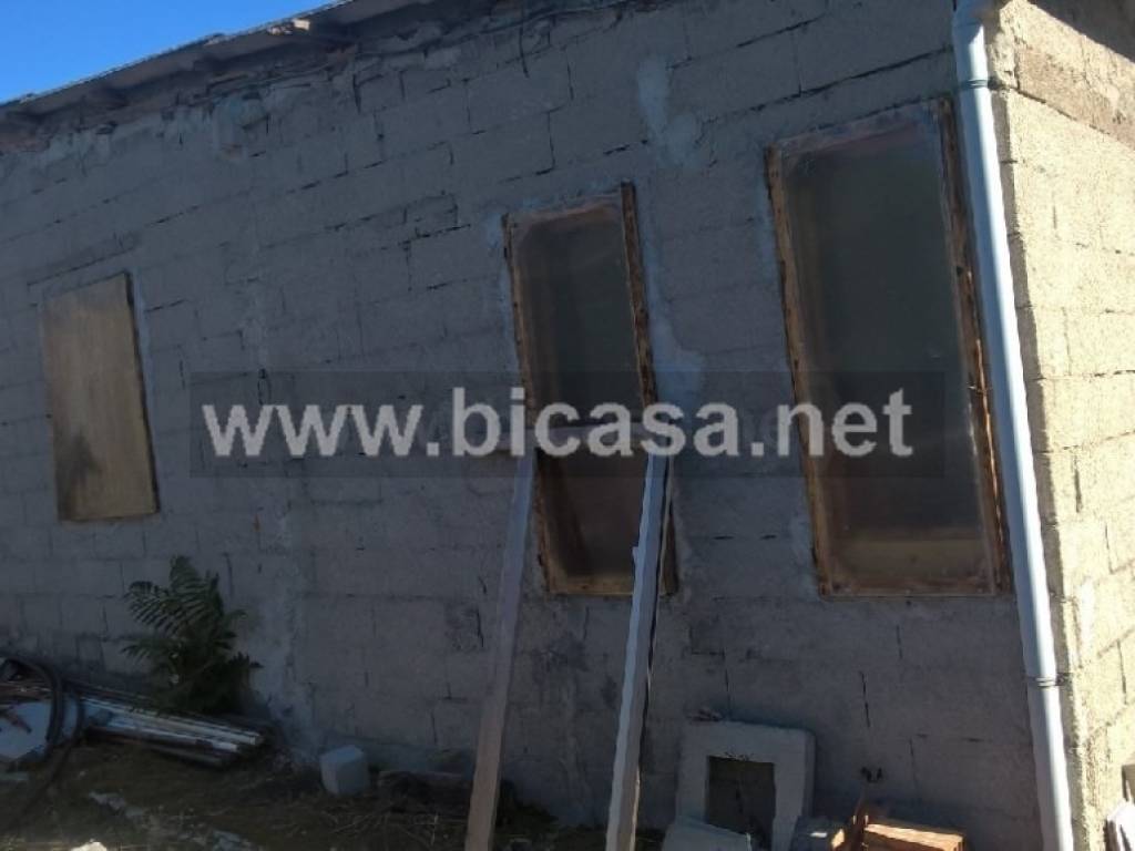 casa indipendente in vendita a Pesaro in zona Villa Fastiggi