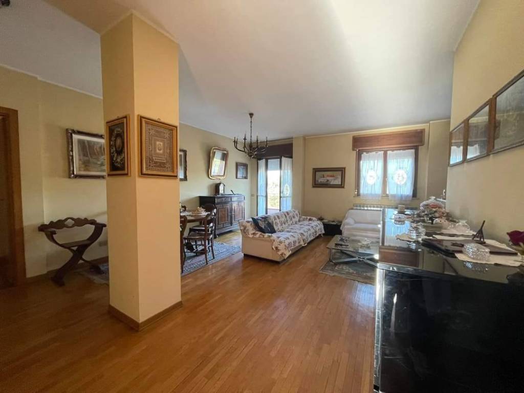 appartamento in vendita a Pesaro in zona Villa Fastiggi