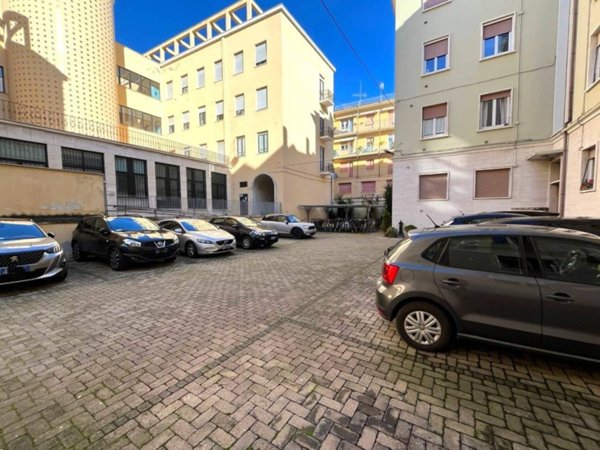 appartamento in vendita a Pesaro in zona Centro Città