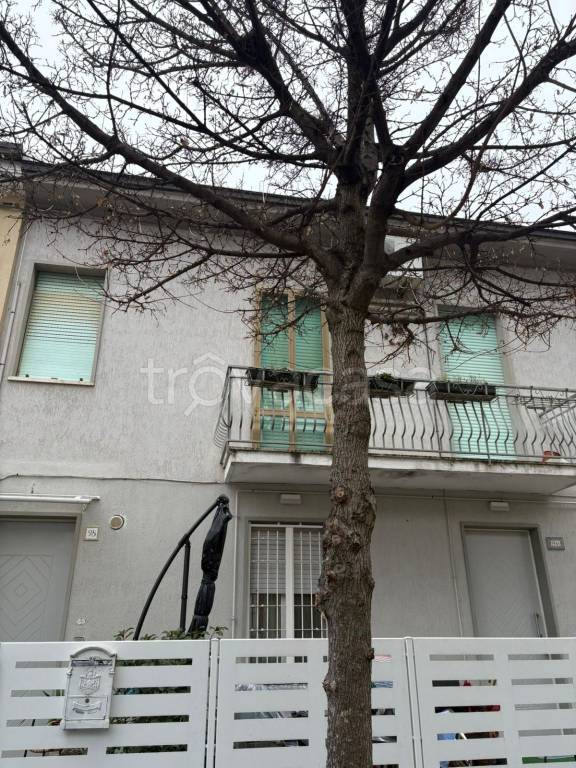 appartamento in vendita a Pesaro in zona Pantano