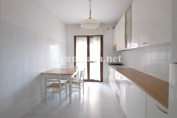 appartamento in vendita a Pesaro in zona Centro Città